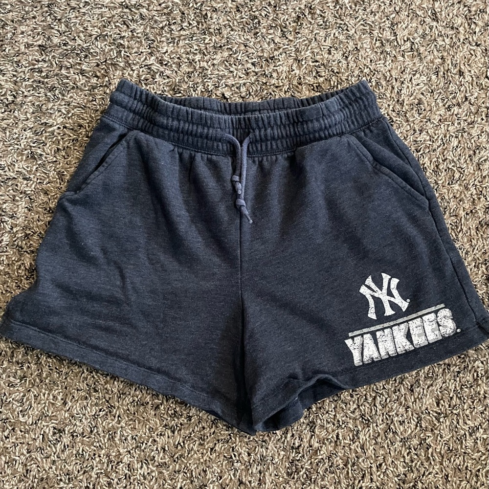 Yankees Sweatshorts